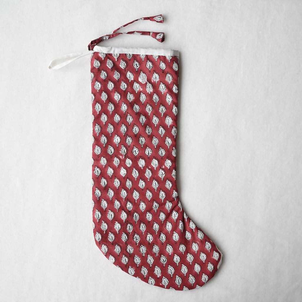 Ivory Leaf Crimson Festive Stocking
