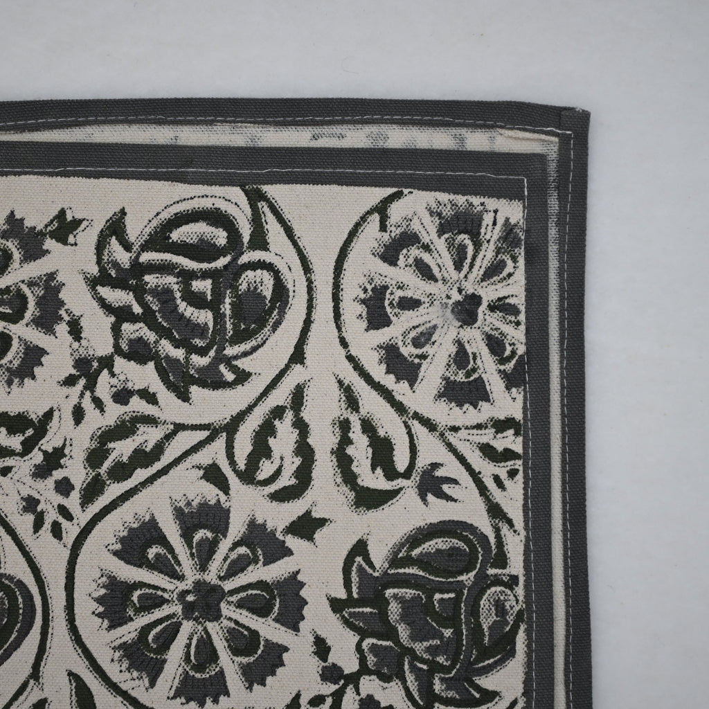Aroim Oatmeal Cotton Table Runner