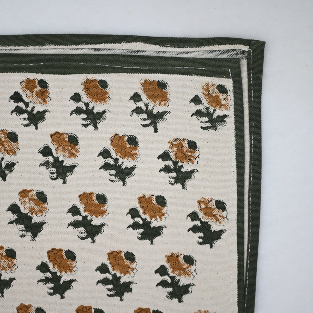 Nelaz Rust Cotton Table Runner