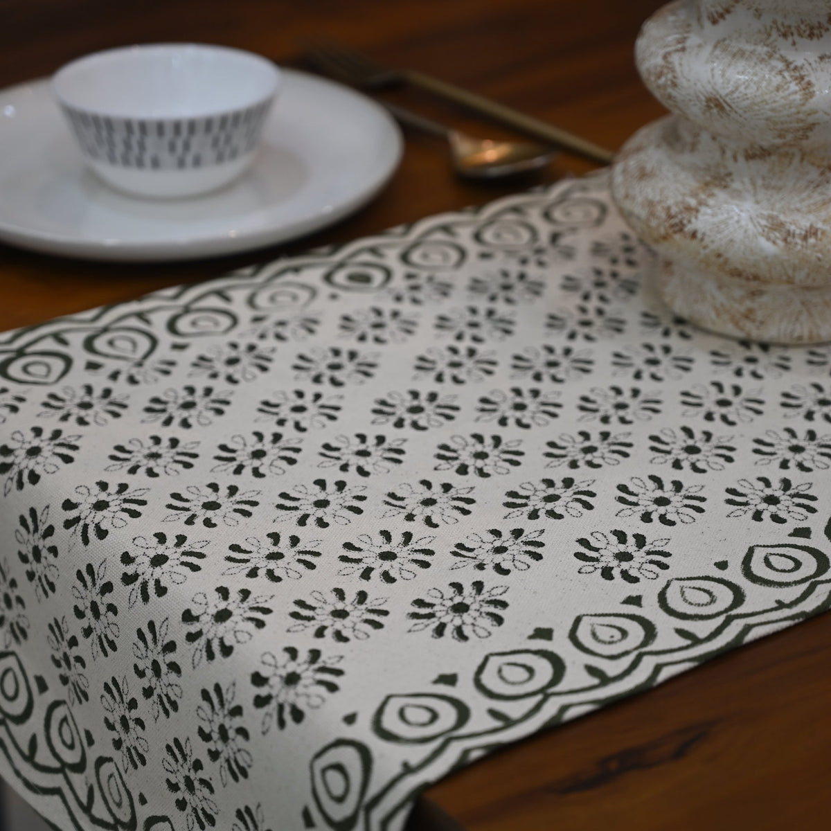 Navol  Ivory Cotton Table Runner