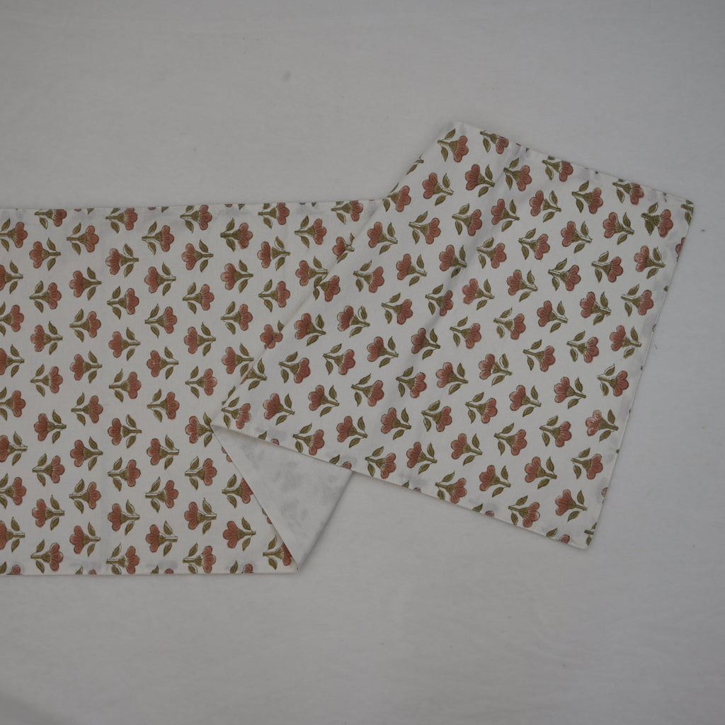 Niros  Dusty Cotton Table Runner