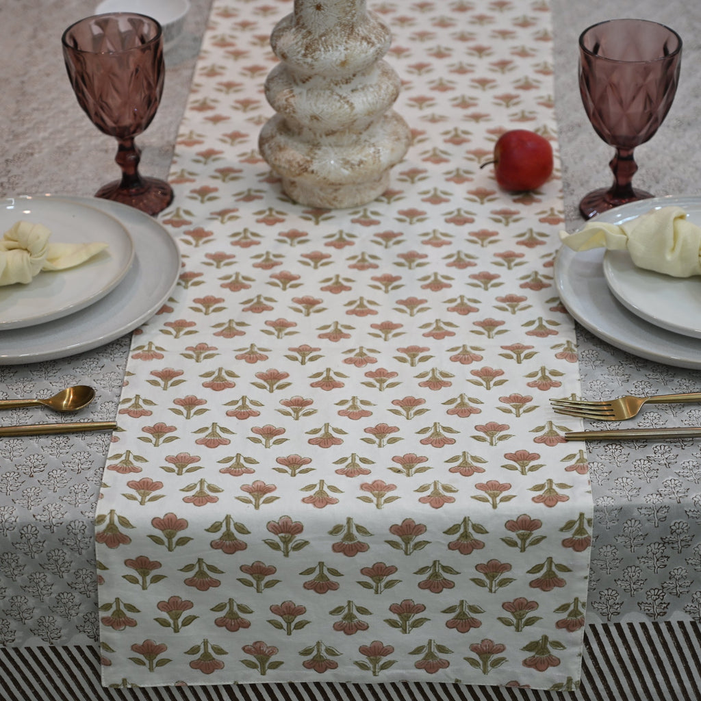 Niros  Dusty Cotton Table Runner