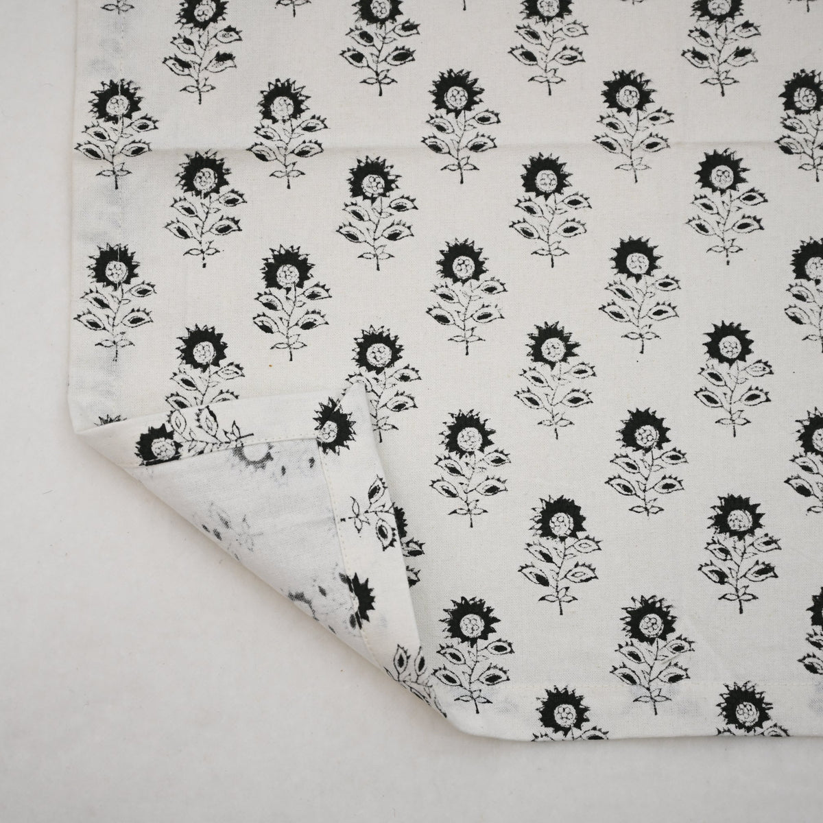 Holden Floral Booti Dinner Napkin