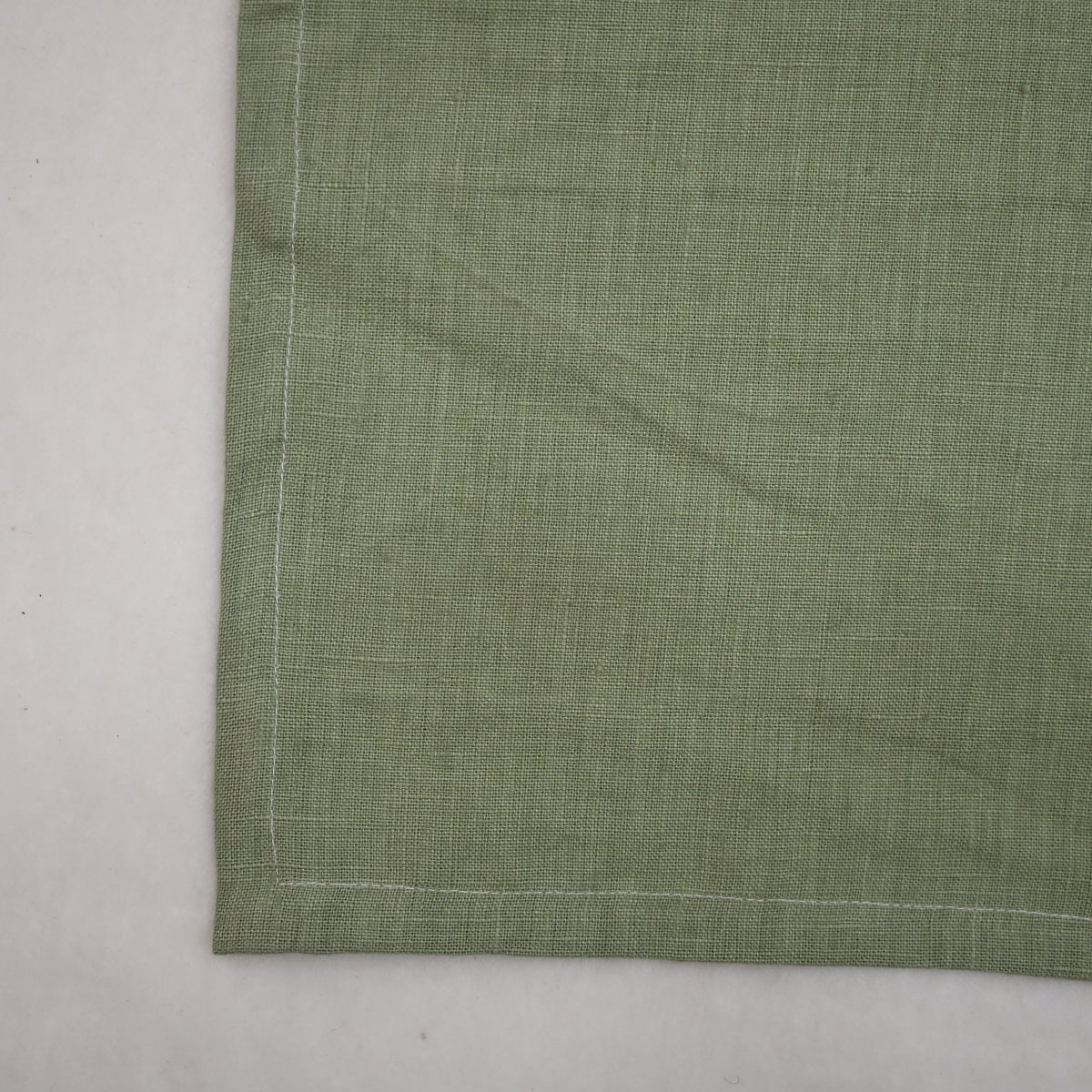 Sawyer Solid Linen Dinner Napkin