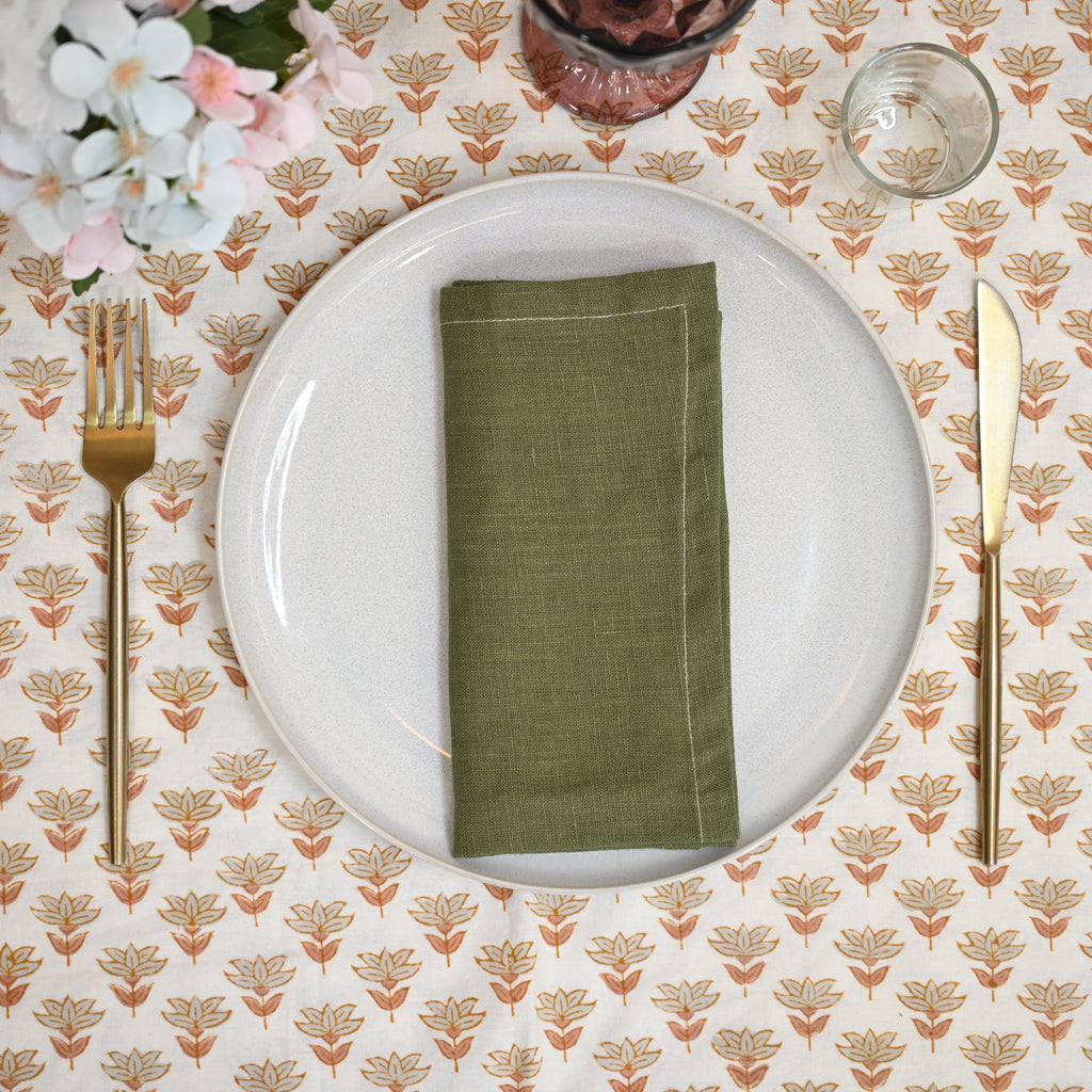 Brody Solid Linen Dinner Napkin