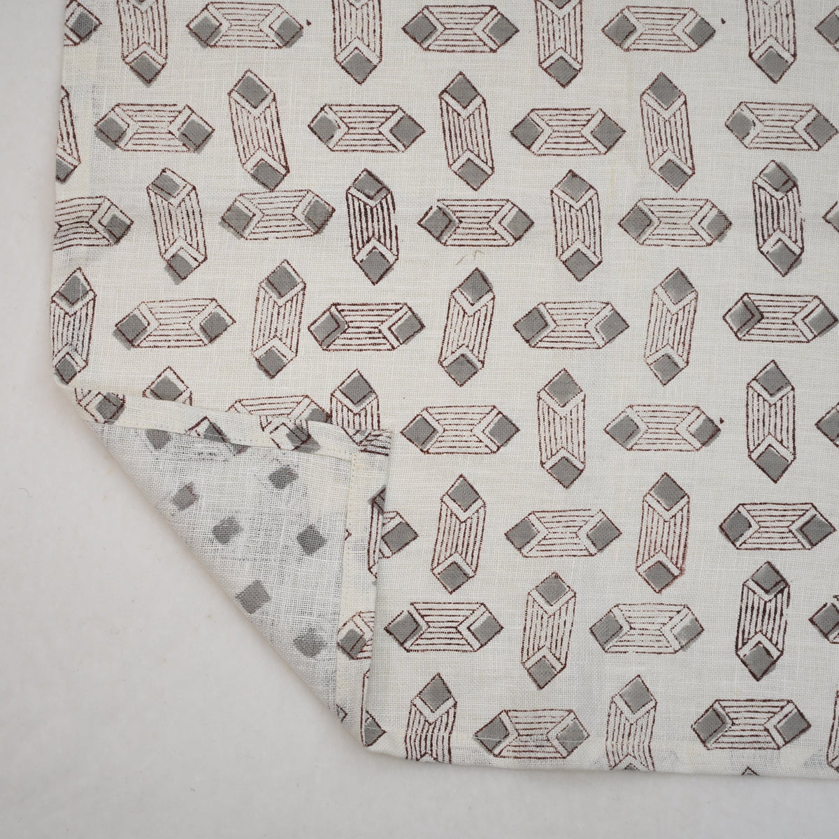 Colton Motif Linen Dinner Napkin