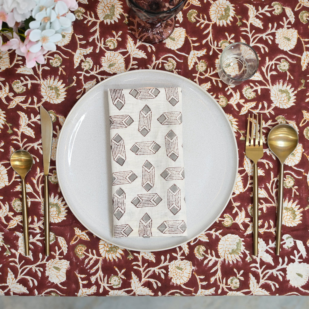 Colton Motif Linen Dinner Napkin
