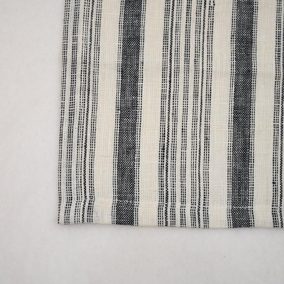Declan Striped Linen Dinner Napkin