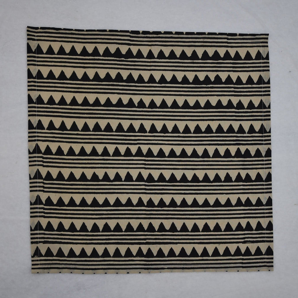 Bridger Geometric Cotton Dinner Napkin