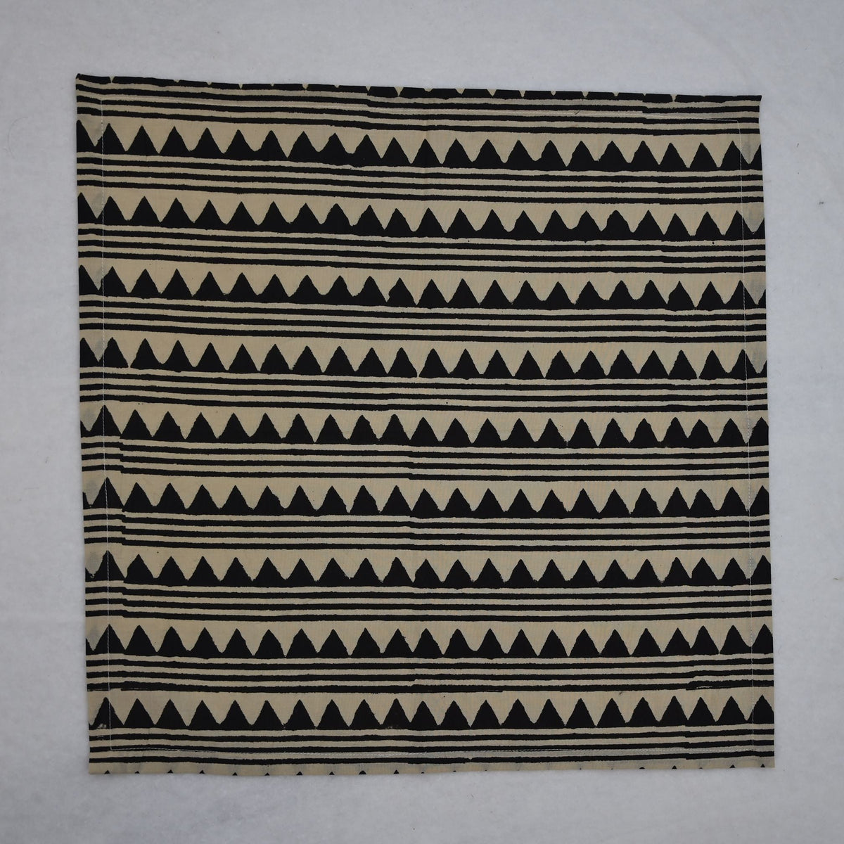 Bridger Geometric Cotton Dinner Napkin