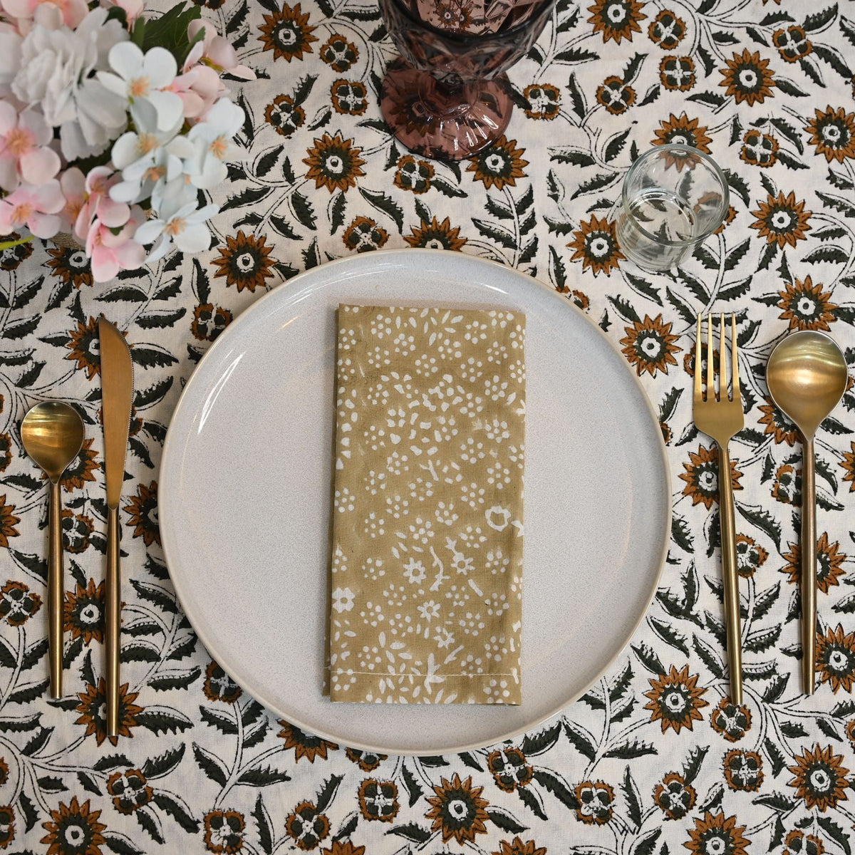 Calloway Floral Cotton Dinner Napkin
