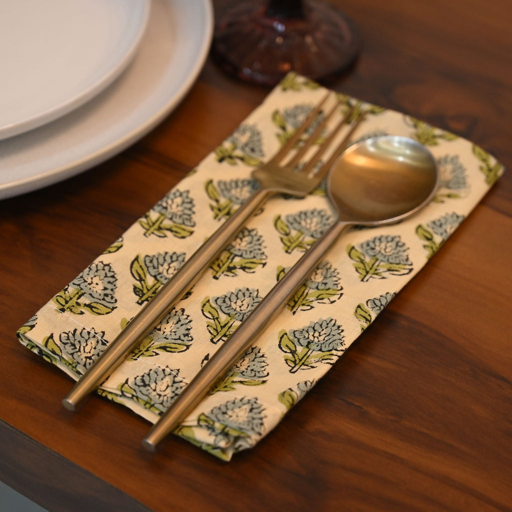 Cedric Floral Cotton Dinner Napkin