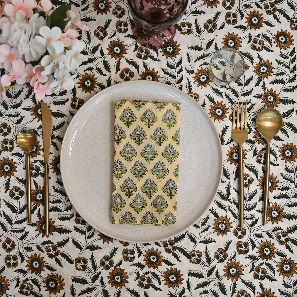 Cedric Floral Cotton Dinner Napkin